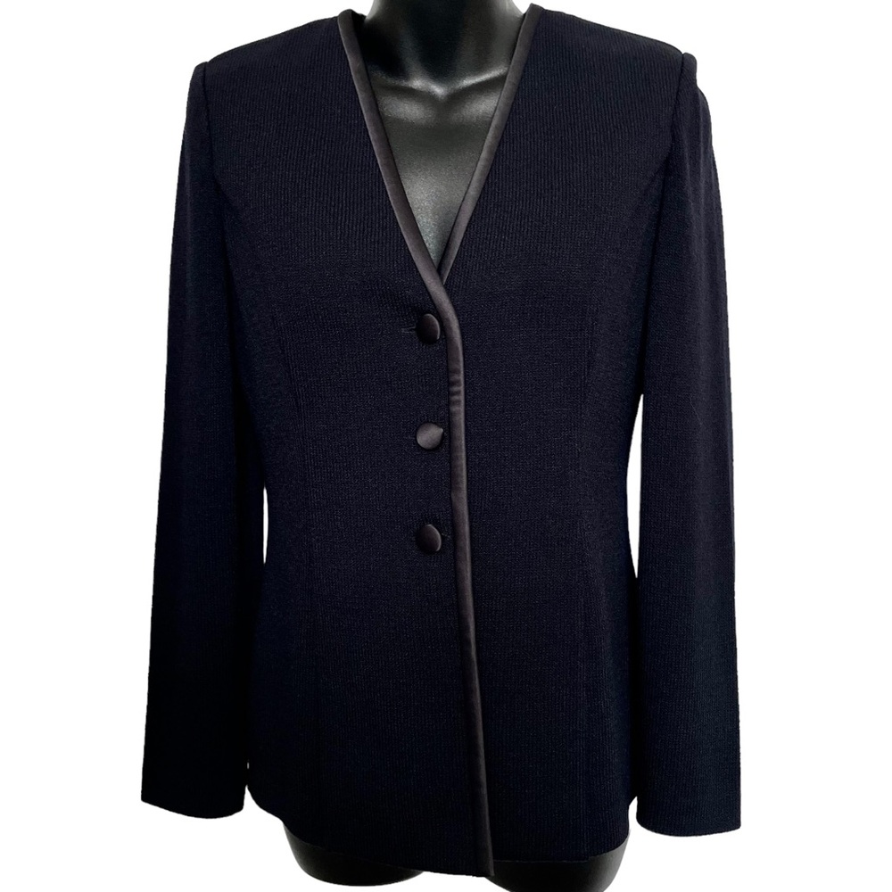St. John Women's Black Santana Knit Suit Jacket/Blazer Black Satin Trim - Size 2